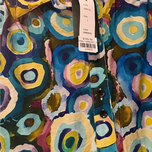 Colorful Patterned Blouse - Picture 2 of 2